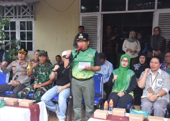Warga Kapuas Serbu Pasar Murah dan Pasar Penyeimbang Ayam