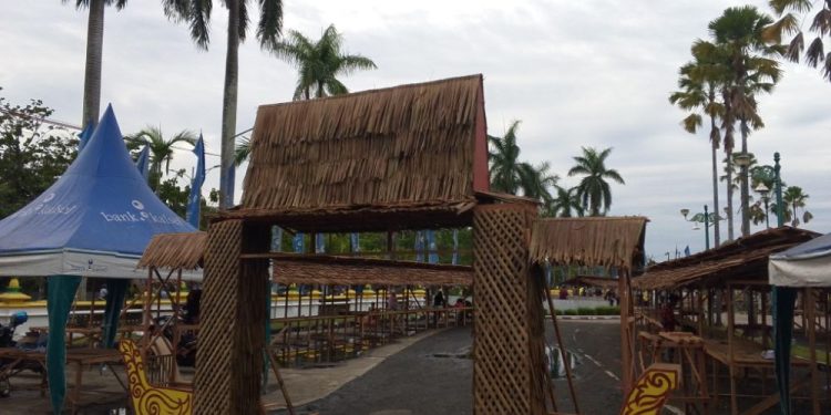 Pasar Ramadan Depan Gedung Sultan Suriansyah, Paman Birin Sediakan Stand Gratis untuk UMKM