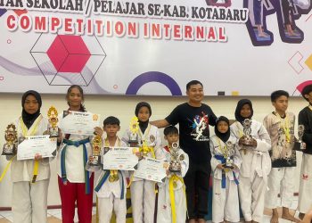 Kadisparpora Apresiasi Kejuaraan Taekwondo Antar Pelajar