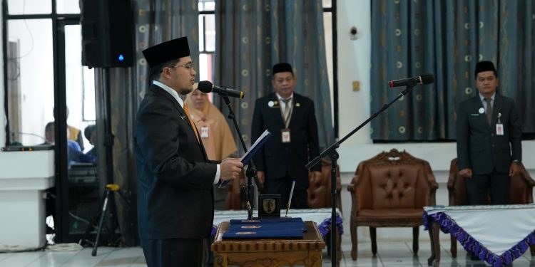 Aulia Lantik 83 Pejabat, Salah Satunya Pimpinan Tinggi Pratama