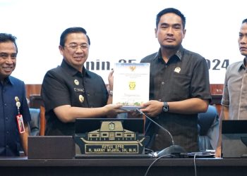 DPRD Kota Banjarmasin Terima LKPj Walikota Tahun 2023