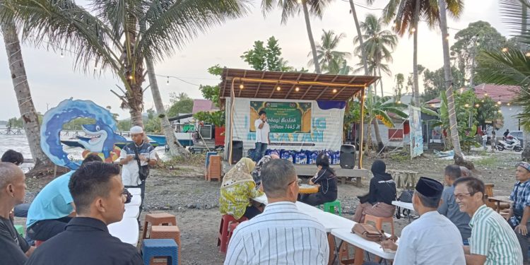 PWI Kotabaru dan PT PTK Buka Puasa Bersama di Objek Wisata Kampung Nelayan