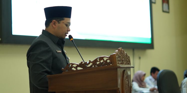 Rapat Paripurna, Bupati HST Sampaikan LKPj Tahun 2023