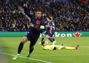 Real Sociedad vs PSG: 2 Gol Kylian Mbappe Muluskan Les Parisiens ke Perempatfinal Liga Champions