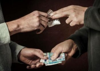 Warga Teluk Tiram Transaksi Sabu dengan Polisi yang Menyamar, Ditangkap Deh!