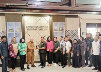 DPRD Kapuas Sambangi DPRD Tanah Laut