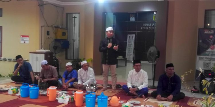 Keluarga Besar Disdik HST Gelar Buka Puasa Bersama