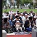 Bupati HST Salat Idul Fitri di Taman Dwi Warna Barabai