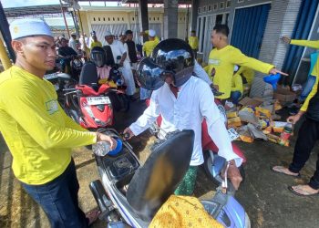 Paman Birin dan Acil Odah Sediakan Warung Gratis untuk Jemaah Haul