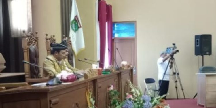 Sidang Paripurna DPRD, Zairullah Sampaikan Capaian Kinerja Pemerintah Daerah