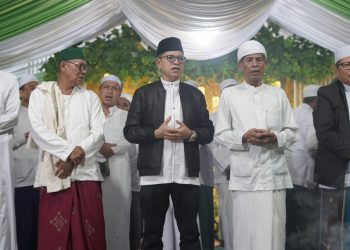 Ribuan Jemaah Hadiri Haul Ke-218 Datu Kalampayan di Desa Pantai