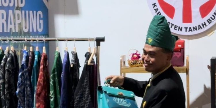 Zairullah: Mapanre Ri Tasi’e Tak Lagi Kegiatan lokal, Tapi Sudah Jadi Wisata Nasional