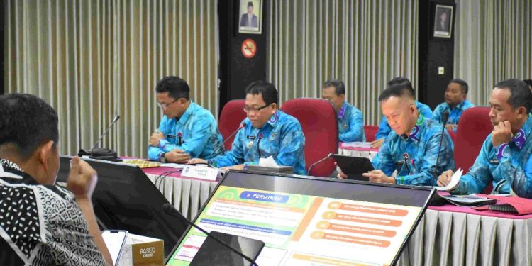 Pj Bupati Kapuas Paparkan Kinerja Triwulan II di Kemendagri