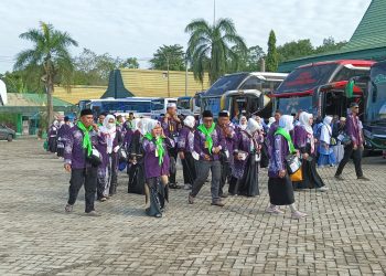 169 Jemaah Calon Haji Kapuas Tiba di Embarkasi Banjarmasin