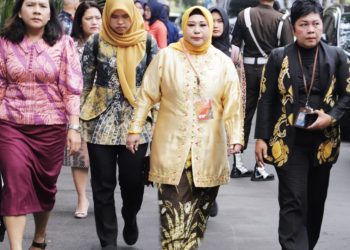 Acil Odah Hadiri Puncak HUT Dekranas dan Hari Kesatuan Gerak PKK di Solo