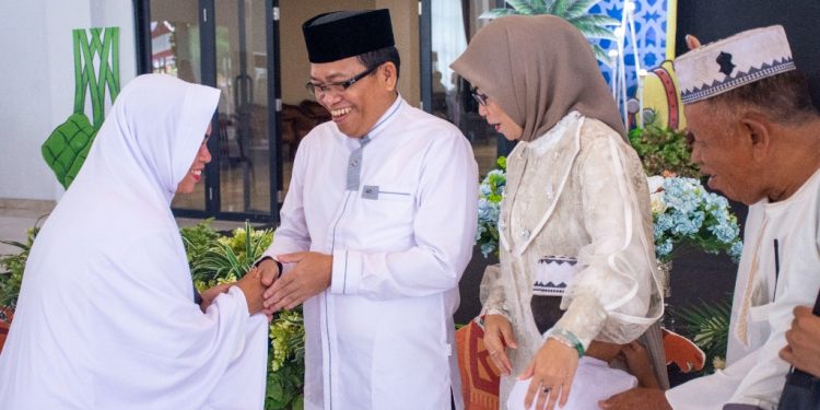 Idul Fitri 1445 H, Pj Bupati Kapuas Gelar Open House