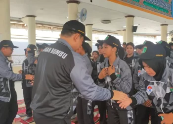 Eka Saprudin Berikan Motivasi Saat Melepas Kontingen POPDA