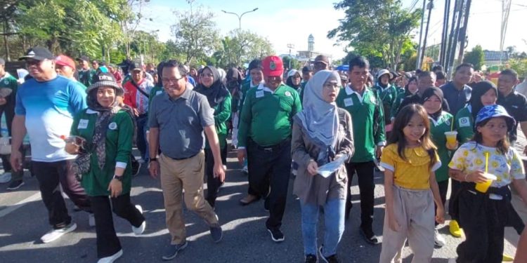 May Day 2024, Erlin Hardi Jalan Santai Bersama Buruh dan Masyarakat