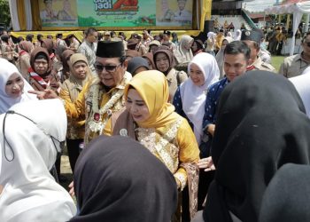 Paman Birin dan Acil Odah Berikan Hadiah Umrah di Momen Harjad Ke-72 HSU