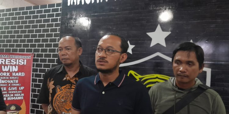 Pelaku Penusukan Ditangkap di Tempat Persembunyian, Sempat Berupaya Melawan Petugas