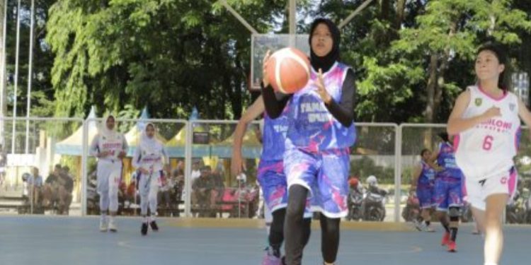 Cabor Basket Putri POPDA Kalsel 2024, Tanah Bumbu Kalahkan Tabalong