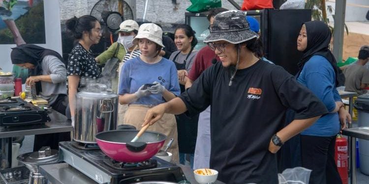 Bicara Kuliner Tradisional dan Kelangsungan Pangan Bersama Lelaki Dapur
