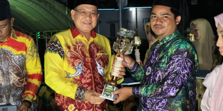 Tutup MTQ Ke-54 Kabupaten Kotabaru, Bupati Berikan Bonus Umrah