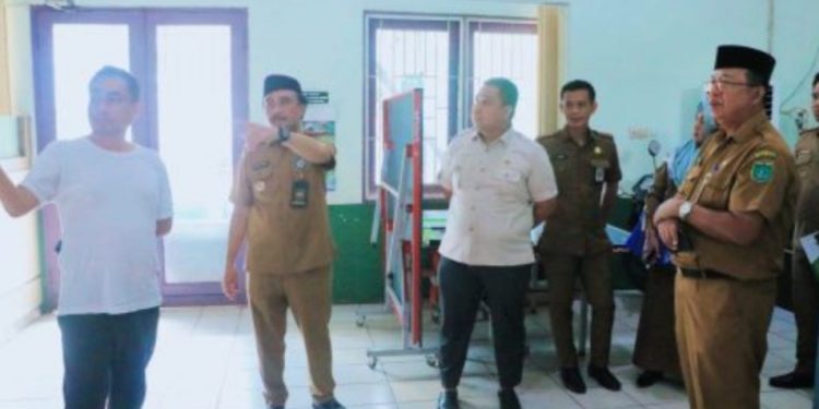 Kunjungi Disdukcapil, Ketua I DPRD Tanbu: Sudah Waktunya Pemeliharaan
