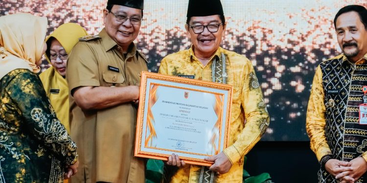 Pemkab HST Raih Penghargaan Kinerja Penyelenggara Pelayanan Publik Kategoari PRIMA