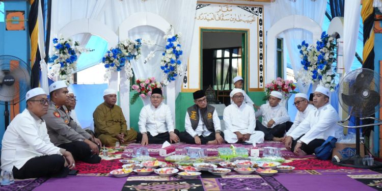 Bupati Kotabaru Hadiri Haul Ke-45 Habib Thoha Bin Seggaf Al-Aydrus