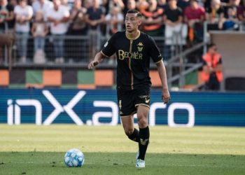 Jay Idzes Main Penuh, Venezia Menang Dramatis