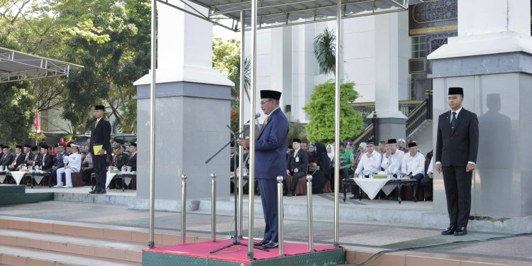 Peringatan Hari Lahir Pancasila, Ketua DPRD Kalsel Didaulat Bacakan Teks Pembukaan UUD 1945