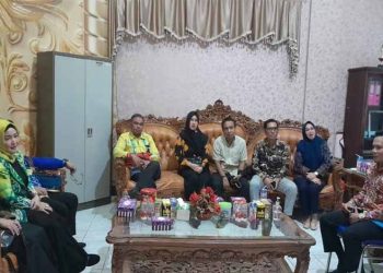 Sekretariat DPRD Kapuas Terima Kunjungan DPRD Kotabaru