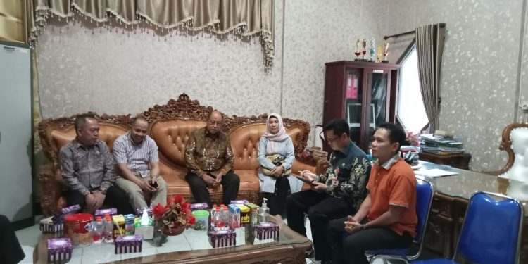 DPRD Kapuas Terima Kunjungan DPRD HSU, Sharing Penyusunan KUA-PPAS