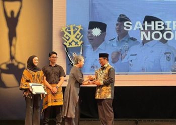 Getol Gelorakan Dunia Seni, Paman Birin Terima Penghargaan IKJ