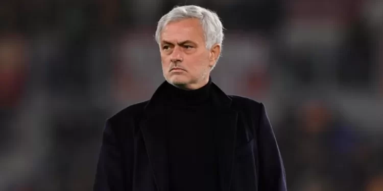 Sah! Jose Mourinho Jadi Pelatih Fenerbahce