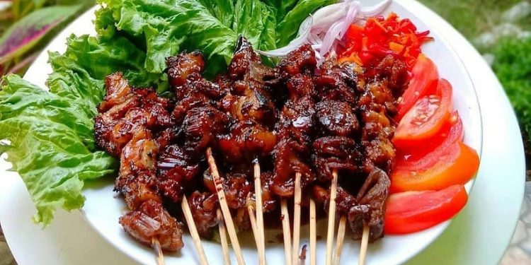Makan Daging Kambing Bikin Tensi Naik, Ternyata Ini Faktanya!