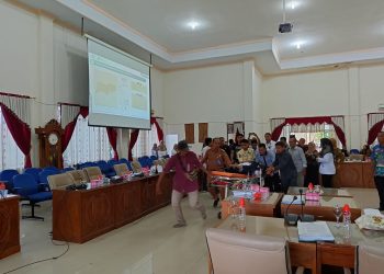 DPRD Barsel Berduka, Zainal Abidin Tutup Usia Saat Rapat Pansus RPJPD