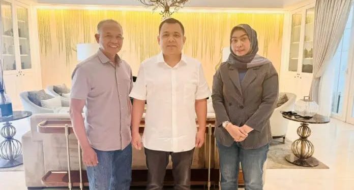 Maju Sebagai Calon Walikota Banjarbaru, Erna Lisa Halaby Dapat Restu Haji Isam