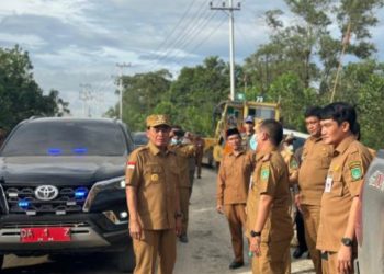 Jalan Lingkar Satui KM 171 Dikeluhkan, Zairullah Langsung Turun ke Lapangan