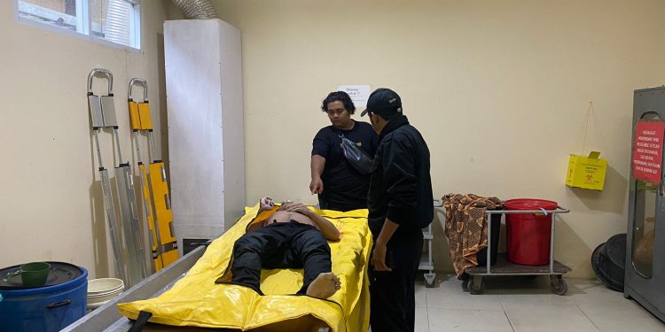 Geger! Mayat Tanpa Identitas Ditemukan Mengapung Dekat Pelabuhan Pelelangan Ikan