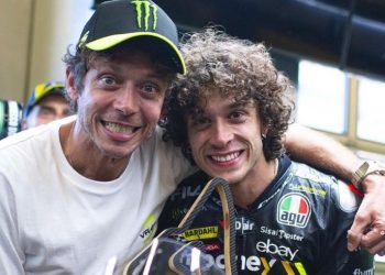 Bukan Karena Valentino Rossi, Ini Penyebab Aprilia Angkut Marco Bezzecchi di MotoGP 2025