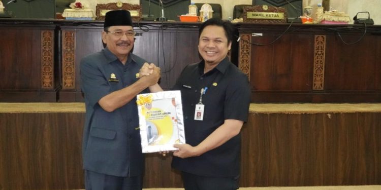 Gubernur Sampaikan Rancangan KUA dan PPAS APBD Tahun 2025