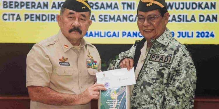 Paman Birin Jadi Anggota Kehormatan Persatuan Purnawirawan TNI AD
