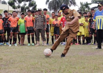 24 Tim Ikuti Festival Sepakbola U-14 di SKB Mulawarman