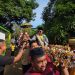 Kunjungi Desa Tanjung Seloka, Paman Birin Diusung Tradisi Batang Rape