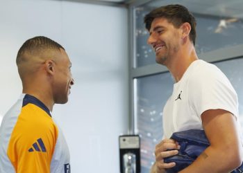 Mbappe Datang, Courtois Nantikan Tsunami Trofi di Madrid