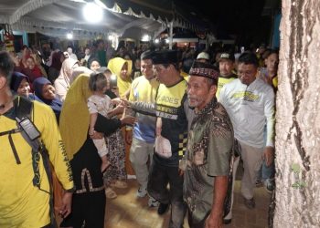 Paman Birin Disambut Ribuan Warga Sarang Tiung Kotabaru