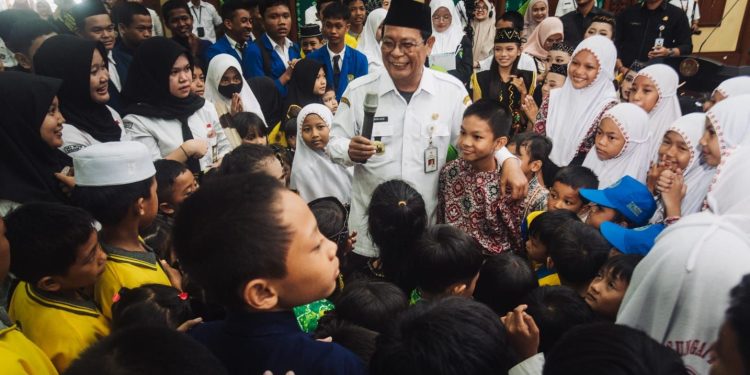 Puncak HAN 2024, Paman Birin dan Acil Odah Bergembira Bersama Anak Banua