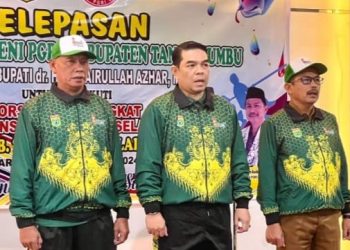 Resmi Dilepas, Kontingen Porseni PGRI Tanbu Siap Berlaga di Tanah Laut